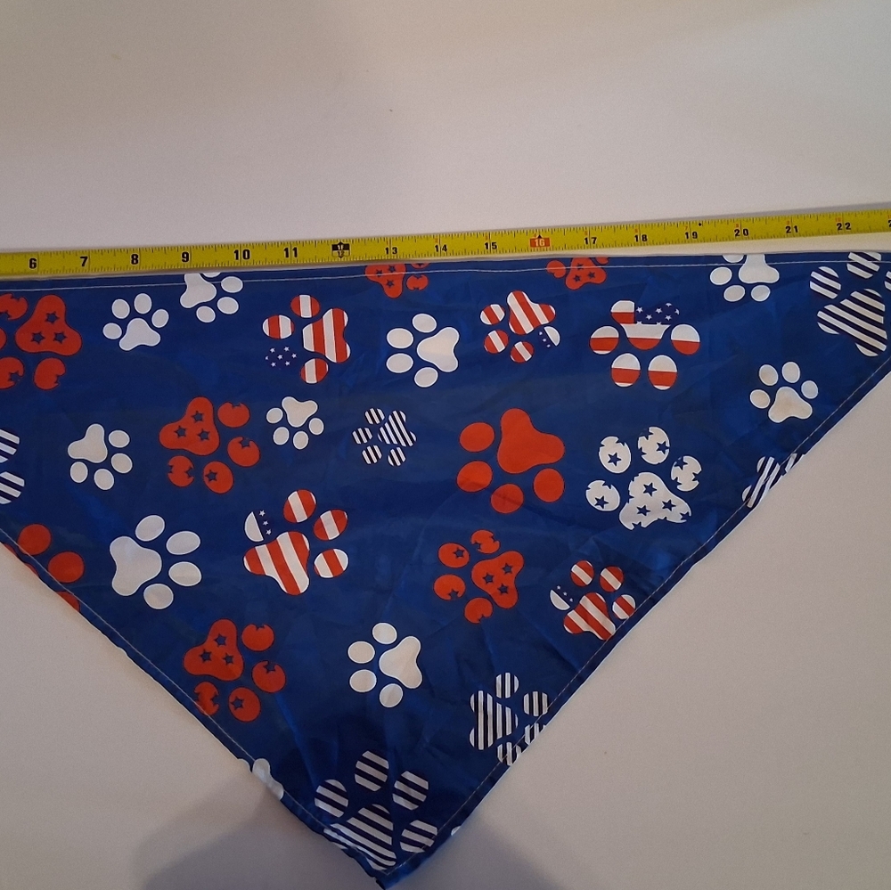 2 Patriotic Pet Bandanas - Picture 8 of 11